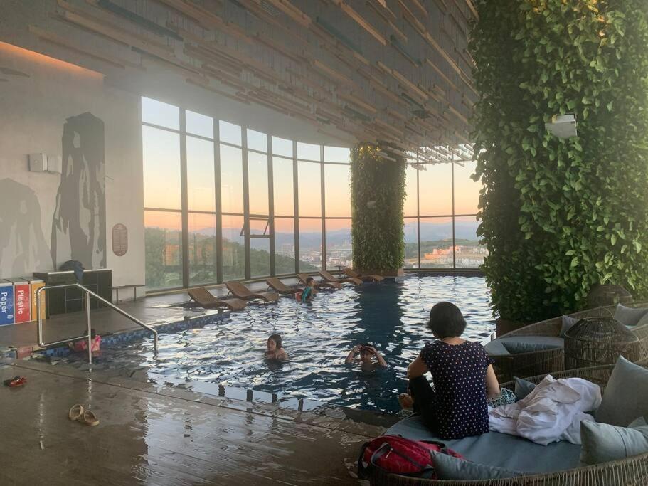 Citadines Seaview Duplex Apartment 下龍 外观 照片